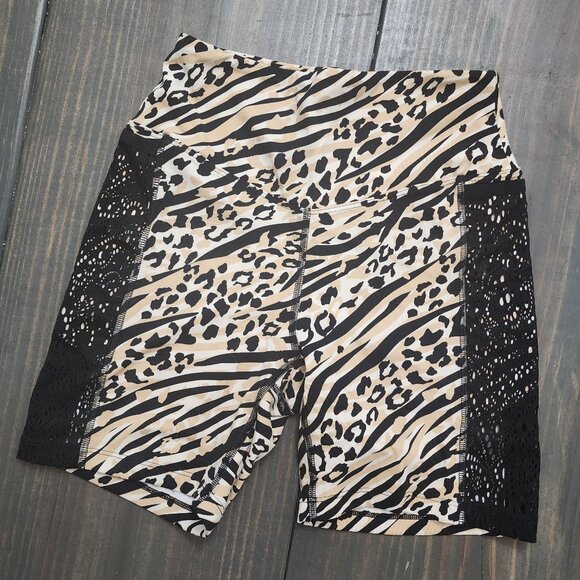 Victoria's Secret PINK SPORT leopard print biker shorts lace details size Small - Picture 1 of 5